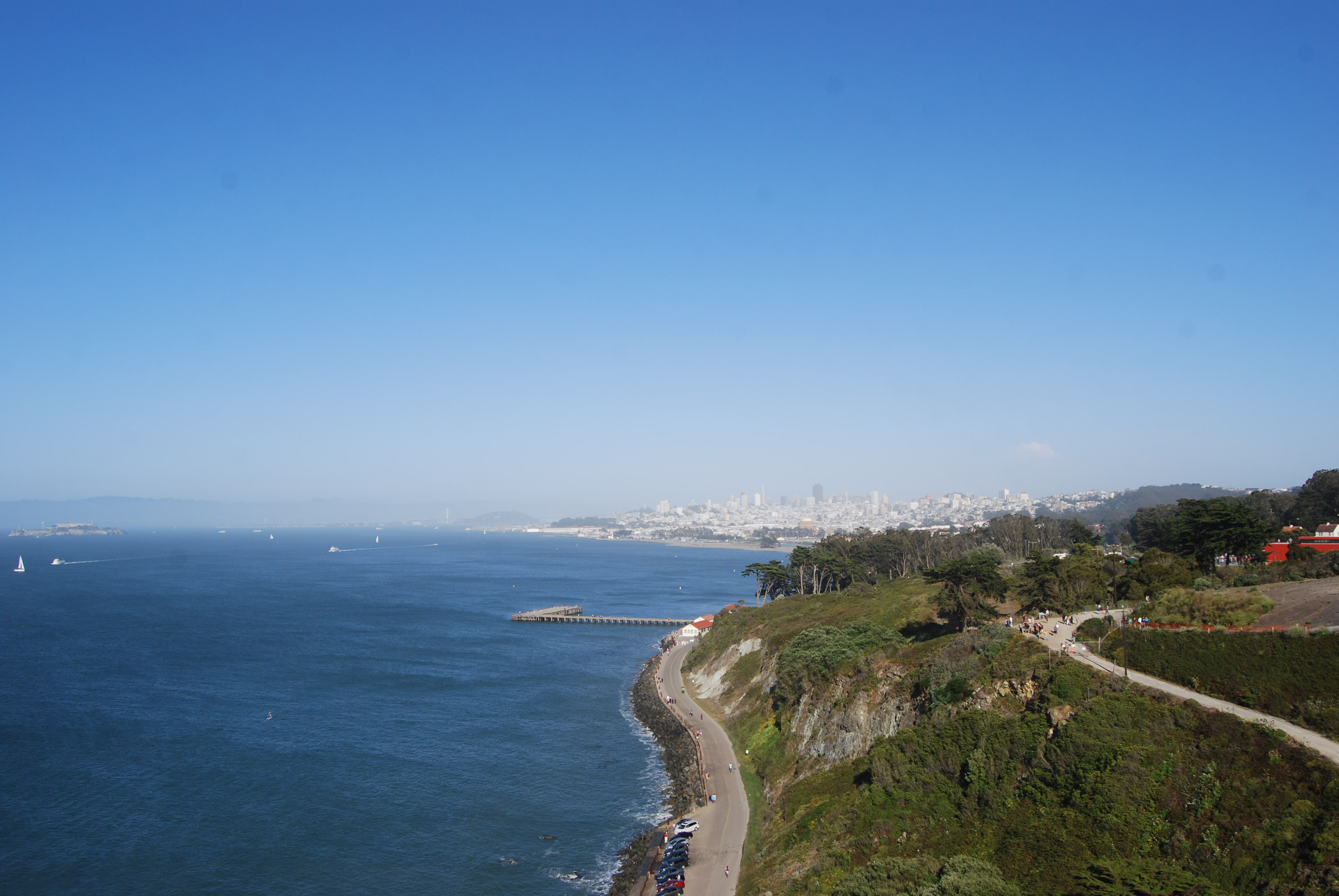 Ảnh 5: Vịnh San Francisco nhìn từ hướng Cầu cổng vàng