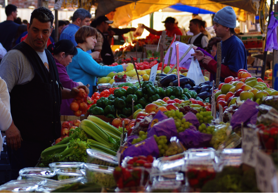 Haymarket – chợ trời họp vào mỗi thứ 6 và thứ 7 hàng tuần ở khu trung tâm Boston (Ảnh: blog.saltmoney.org) 