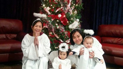 Noel trắng- Gia đình Phượng Đoàn, Trưởng ban Truyền thông của AVUPS đón giáng sinh tại Missuri 