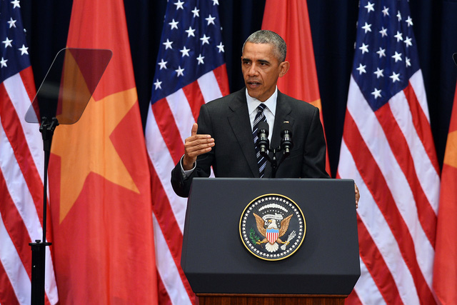 Tổng thống Mỹ Barack Obama phát biểu hơn 30 phút trước 2000 người tại Trung tâm Hội nghị Quốc gia Hà Nội vào trưa ngày 24/5 về quan hệ Việt - Mỹ