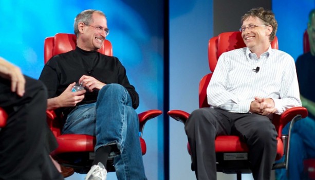 Steve Jobs VS Bill Gates: Khi Hai Thiên Tài Trở Thành Địch Thủ