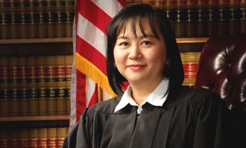 Phụ nữ gốc Việt trượt top 5 ứng viên thẩm phán tối cao Mỹ